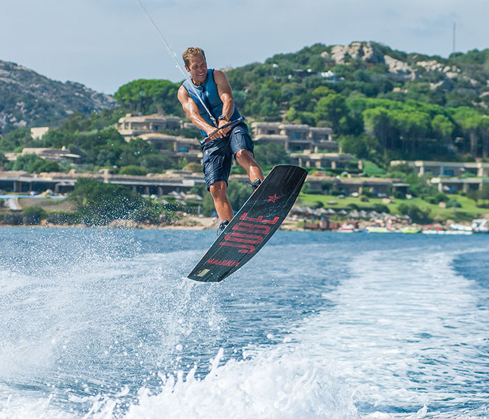 Porto Cervo Luxury Sport - Wakeboarding - School - Rental - Sales -wakeboard_8