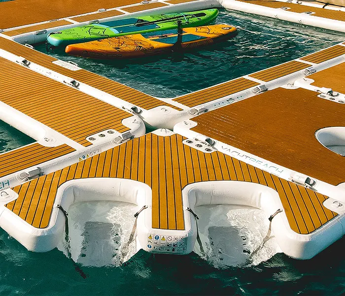 yachtbeach_multi_dock_and_lounger_double_2.05_porto_cervo_luxury_sport_costa_smeralda_school_rent_sale_3