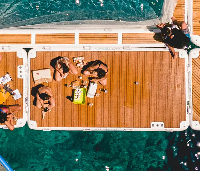 yachtbeach_platform_4.10_premium_teak_porto_cervo_luxury_sport_costa_smeralda_school_rent_sale_4