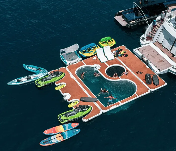 yachtbeach_toy_dock_6.16_dropstitch_616_x_2.05_x_20_cm_porto_cervo_luxury_sport_costa_smeralda_school_rent_sale_2
